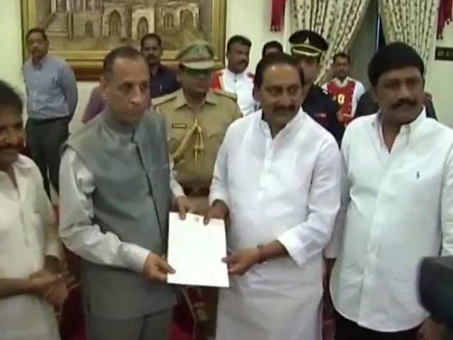 Telangana row: Kiran Reddy resigns as chief minister, quits Congress