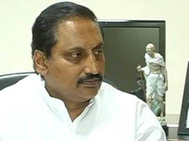 Video : Bifurcating Andhra Pradesh for political gains is wrong: Kiran Reddy after resigning as chief minister