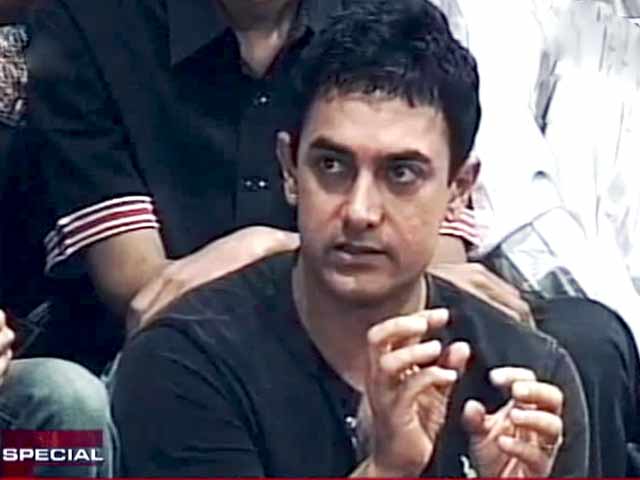 Aamir Khan's tryst with Narmada (Aired: May 2007)
