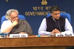 Cabinet rejects ordinance route for Rahul's pet bills, clears Jat quota Cabinet rejects ordinance route for Rahul's pet bills, clears Jat quota