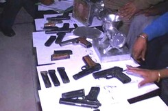 Muzaffarnagar residents returning from Pak arrested with pistols Muzaffarnagar residents returning from Pak arrested with pistols