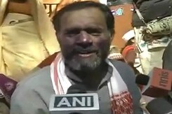 दिल्ली में 'आप' नेता योगेंद्र यादव के चेहरे पर स्याही फेंकी दिल्ली में 'आप' नेता योगेंद्र यादव के चेहरे पर स्याही फेंकी