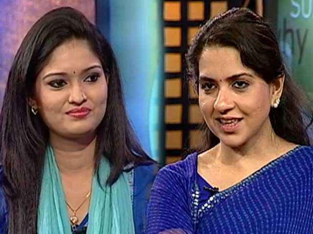 बेड़ियां काटती बेटियां : महिला सशक्तिकरण की सच्चाई