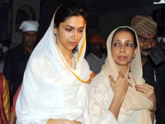 Deepika's divine contemplation