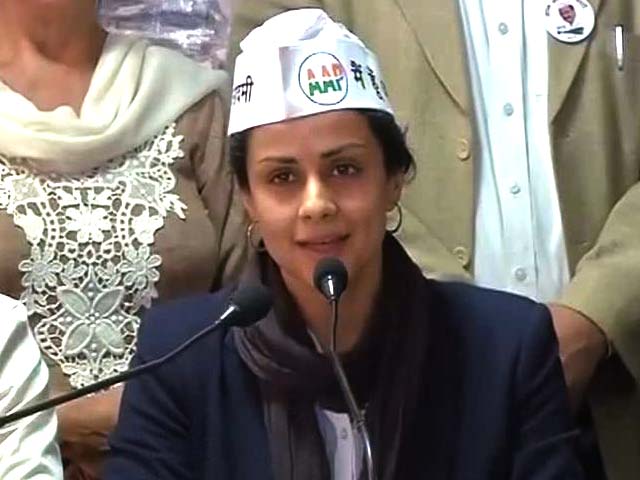 गुल पनाग बनीं चंडीगढ़ से 'आप' की उम्मीदवार