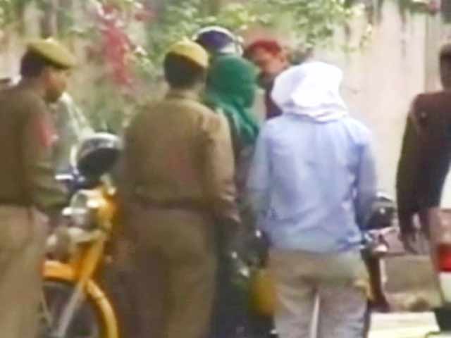 Videos : दिल्ली गैंगरेप : चारों दोषियों की फांसी की सजा बरकरार