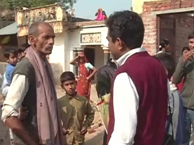 सैफई बनाम सिण्डौस : यूपी में ऐसा फर्क क्यों?