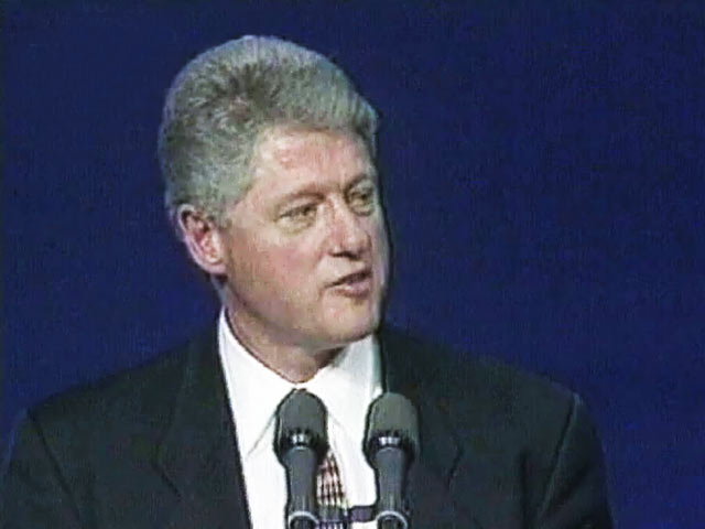 The World This Week: President Clinton gives the boost to Northern Island peace protest (Aired: December 1995)