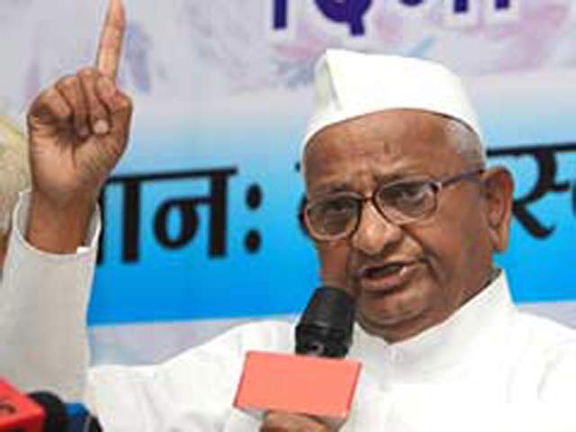 Video : Why Anna Hazare skipped Mamata rally: 'there weren't even 4,000 people'