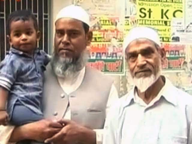 Videos : बनारस के मुसलमान किसे देंगे वोट?