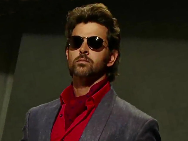 Hrithik Roshan, a 'suit'able boy