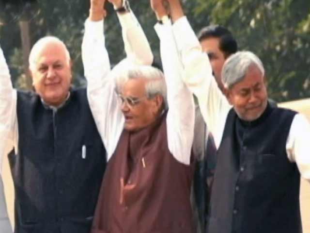 अभिज्ञान का प्वाइंट : कमजोर हुई नीतीश की पकड़?