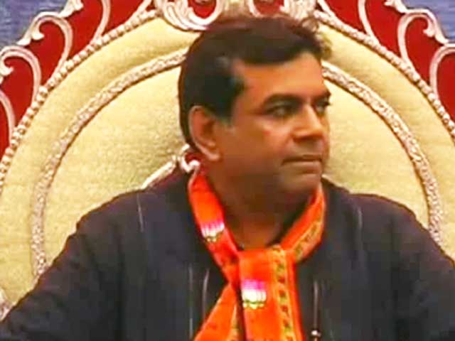 इंडिया नौ बजे : हरीन पाठक की जगह परेश रावल को टिकट