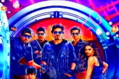 <i>Happy New Year</i> will be distributed by Yash Raj <i>Happy New Year</i> will be distributed by Yash Raj