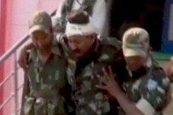 झारखंड : नक्सलियों ने किया लैंडमाइन ब्लास्ट झारखंड : नक्सलियों ने किया लैंडमाइन ब्लास्ट