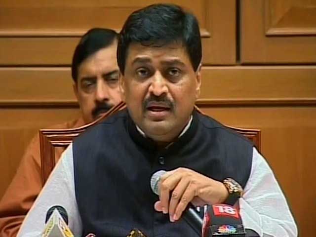 No law bars Ashok Chavan from contesting: Sonia Gandhi defends tainted candidate