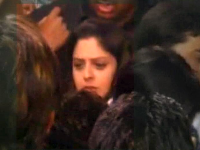 Congress candidate Nagma slaps man who allegedly groped her at public meeting