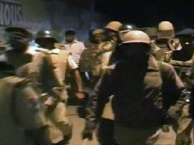 Videos : नरेंद्र मोदी को धमकी देने वाला कांग्रेस प्रत्याशी गिरफ्तार