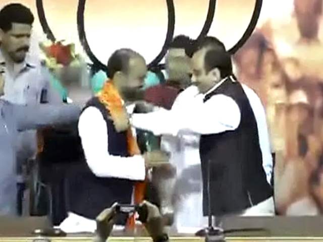 बीजेपी ने कहा, साबिर पर कोई केस नहीं : सूत्र