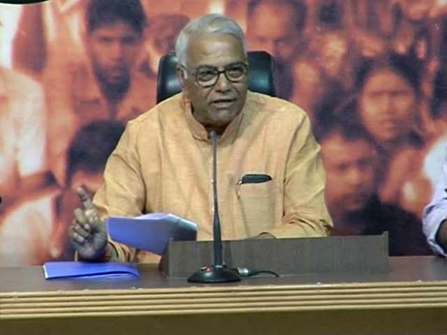 Video : Chidambaram will be remembered as a spoiler: Yashwant Sinha