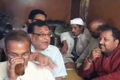 चाय का जवाब बनारसी पान से चाय का जवाब बनारसी पान से