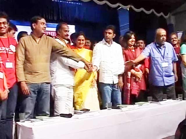 Video : By invitation only please: Bangalore holds a 'public' political debate