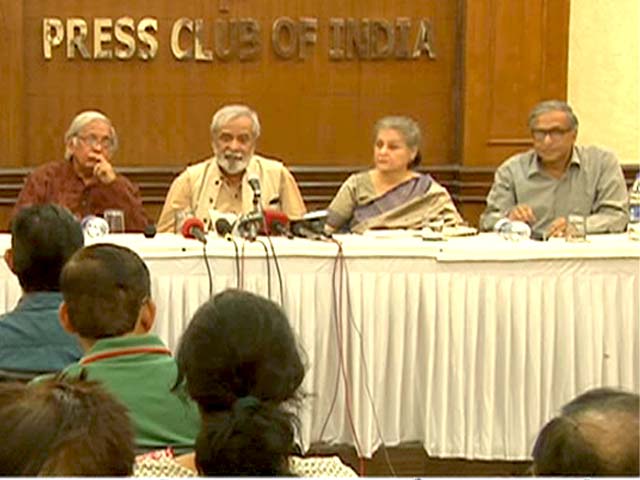 रणनीति : फासीवाद के खिलाफ उठी कलमें