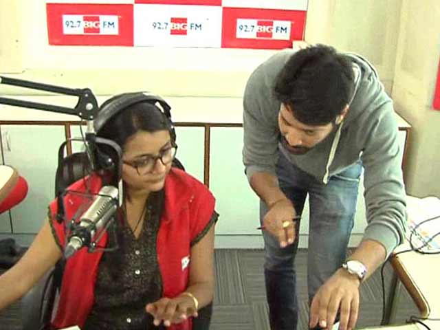 Battle 2014: Reaching out through the radio