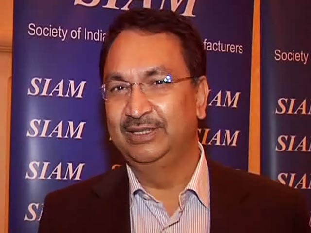 Passenger car sales may nose dive further: SIAM