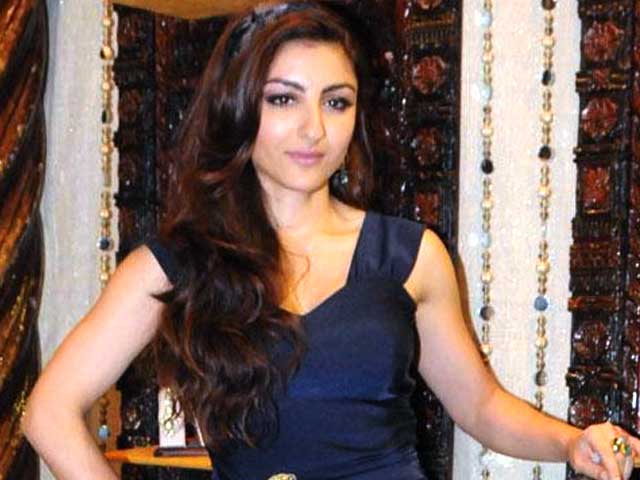 Soha Ali Khan chooses voting over IIFA Awards