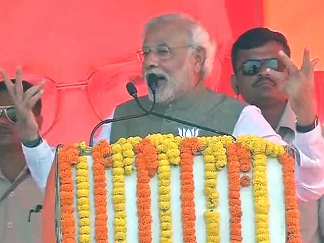 In Bihar rally, Narendra Modi's 'RSVP' jibe at the Gandhi family