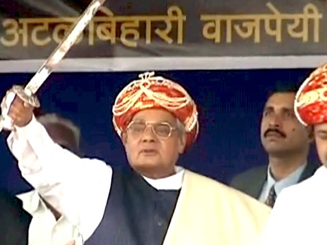 सियासत : क्यों बदल रहे थे संघ और बीजेपी के रिश्ते?