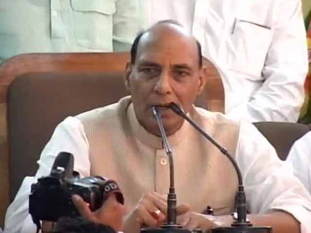 Rajnath pulls up Giriraj Singh over remarks on Modi critics