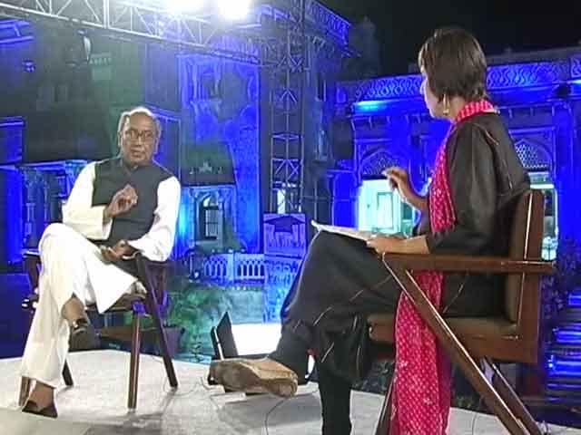 शाही इमाम बुखारी सांप्रदायिक हैं : एनडीटीवी से दिग्विजय सिंह