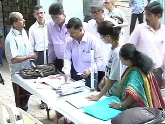 Video : Election Commission apology for missing voters' names in Maharashtra