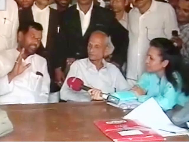 बड़ी खबर : बिहार में हाजीपुर की लड़ाई