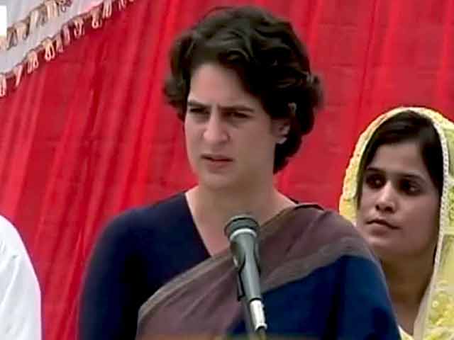 मिशन 2014 : राहुल के लिए वोट मांगती प्रियंका