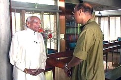 Watch: Walk The Talk with Yogacharya BKS Iyengar Watch: Walk The Talk with Yogacharya BKS Iyengar