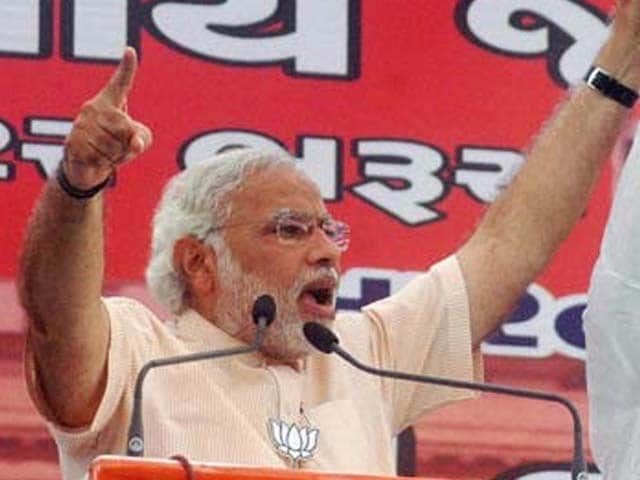 Video : Narendra Modi Dares Election Commission to 'File Another Case' Against Him