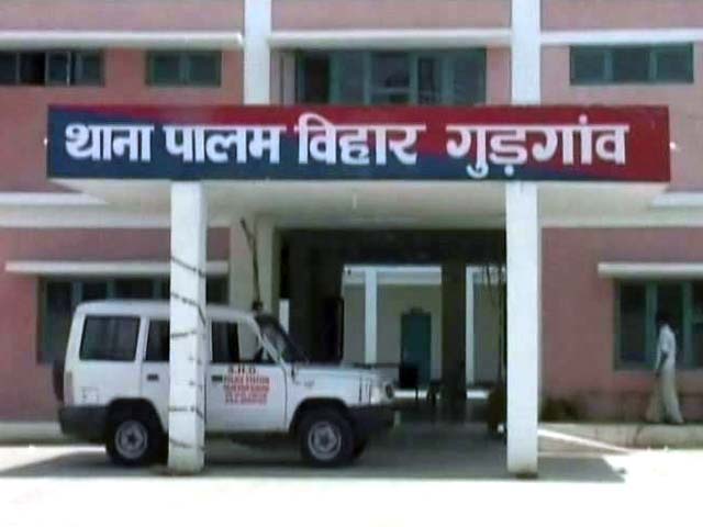 Class 12 Girl, Allegedly Scolded For Talking on Phone, Found Dead in Gurgaon School