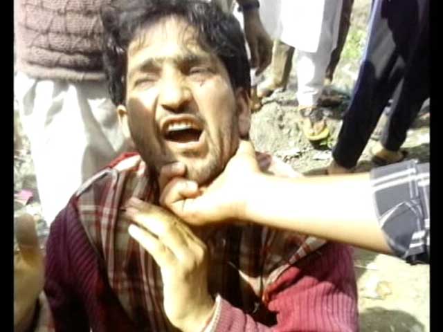 बारामूला में वोटिंग करने वालों पर कट्टरपंथियों का जुल्म