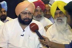 अमृतसर में कैप्टन अमरिंदर ने अरुण जेटली को हराया अमृतसर में कैप्टन अमरिंदर ने अरुण जेटली को हराया