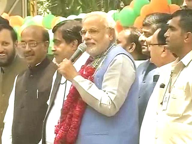 Credit for Victory Goes to People of India: Modi After Delhi Roadshow