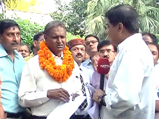 चुनाव परिणामों के बाद वित्तमंत्रालय में सैकड़ों तबादले