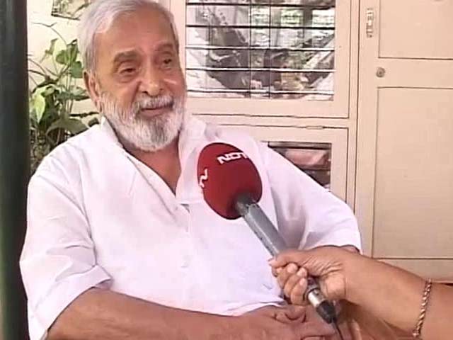 Video : Noted Kannada Writer UR Ananthamurthy Targeted for Anti-Modi Views