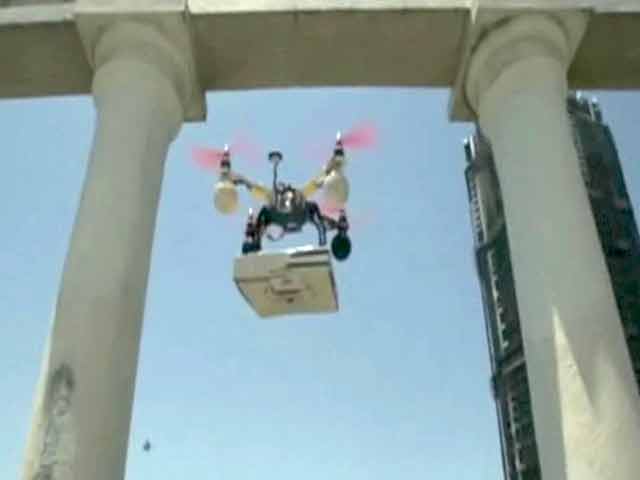 मुंबई में ड्रोन के जरिये पिज्जा डिलिवरी