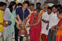 Tiger and Kriti Visit Shiva Temple Tiger and Kriti Visit Shiva Temple