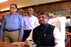 मोदी के मंत्रियों ने संभाला कार्यभार मोदी के मंत्रियों ने संभाला कार्यभार