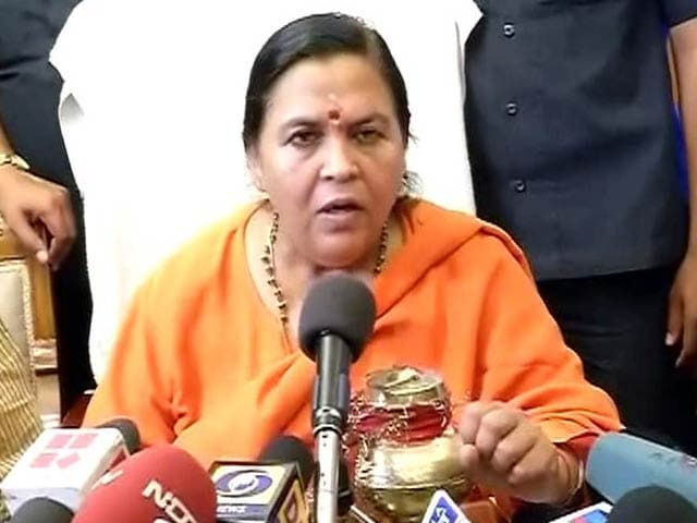 Video : Uma Bharti Defends Smriti Irani, Asks, 'What is Sonia Gandhi's Qualification'?