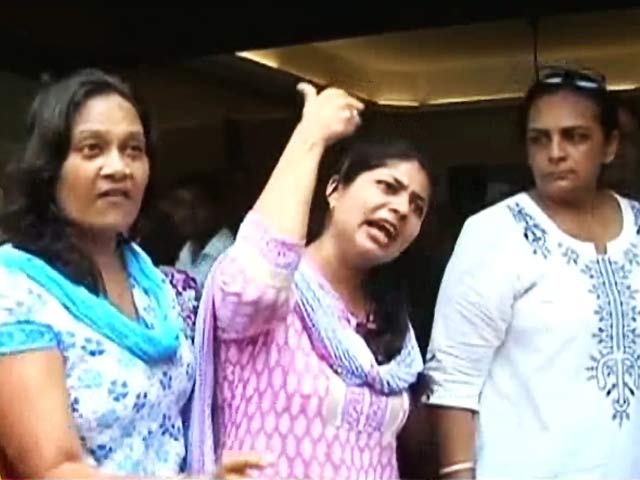 कैम्पा कोला: अब क्या होगा?